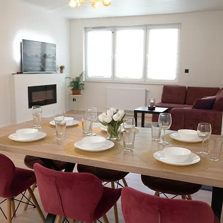 Comfortable Flat With Garden Апартаменты