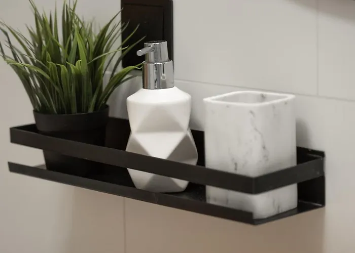 Comfortable Flat With Garden アパート